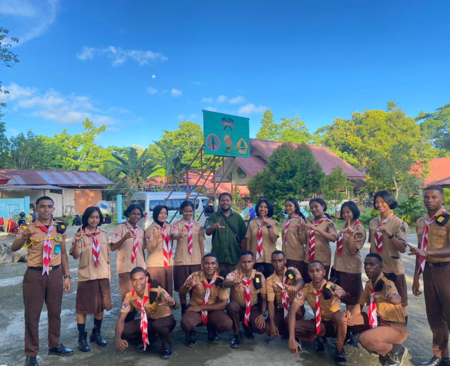 Kegiatan Pramuka siswa siswi SMK Kehutanan Negeri Manokwari 